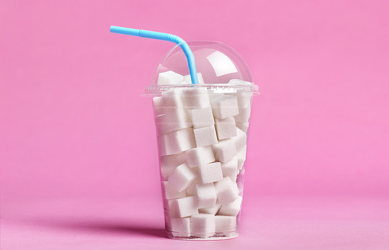 碳酸飲料中的過量糖分圖片素材