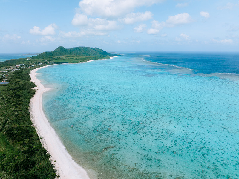 熱帶島嶼和珊瑚礁的鳥瞰圖，石垣，沖繩，日本攝影圖片