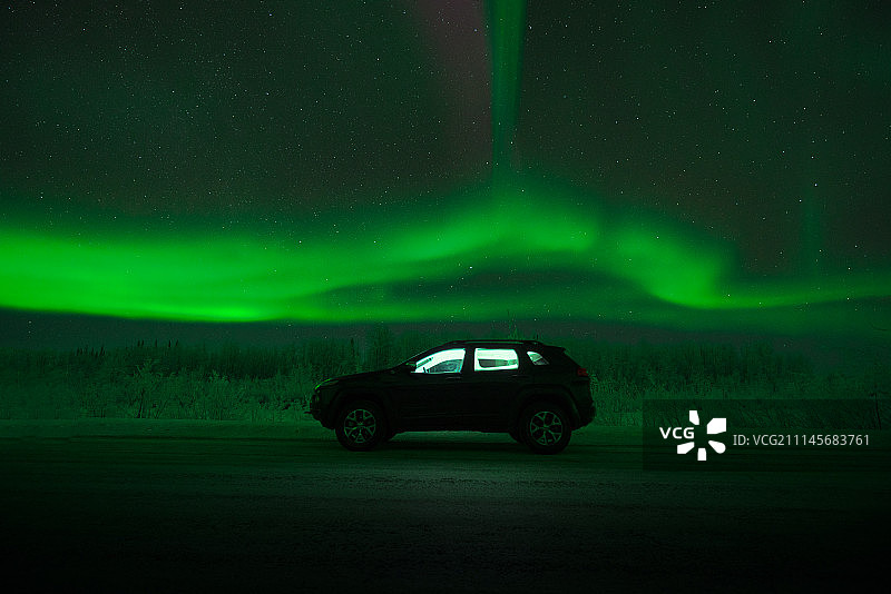加拿大育空北极光之夜 自由光图片素材