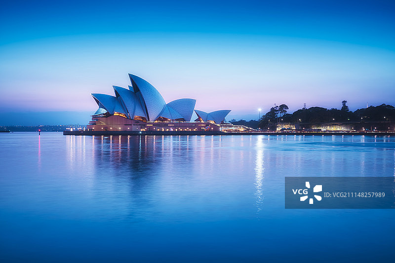 悉尼天际线夜景图片素材