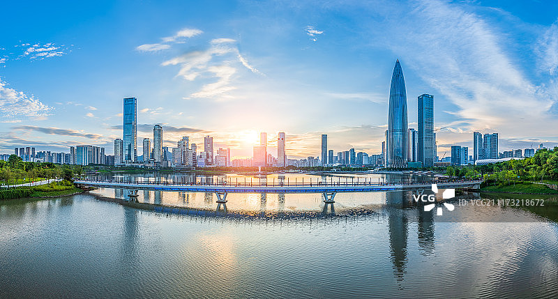 深圳后海金融区城市天际线图片素材