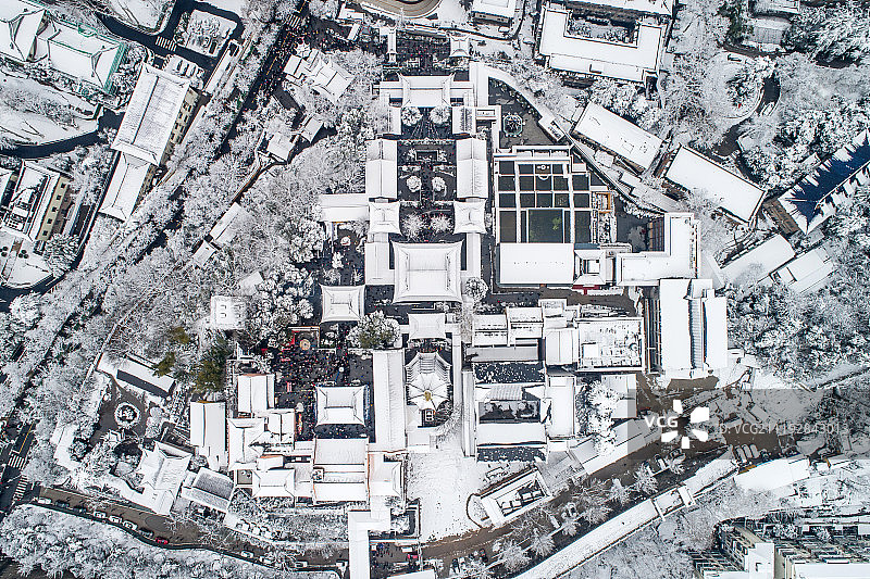 航拍 南京 大雪后的鸡鸣寺图片素材