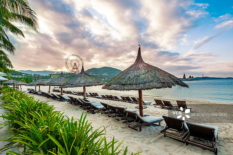 越南芽庄珍珠岛海滩风光图片素材