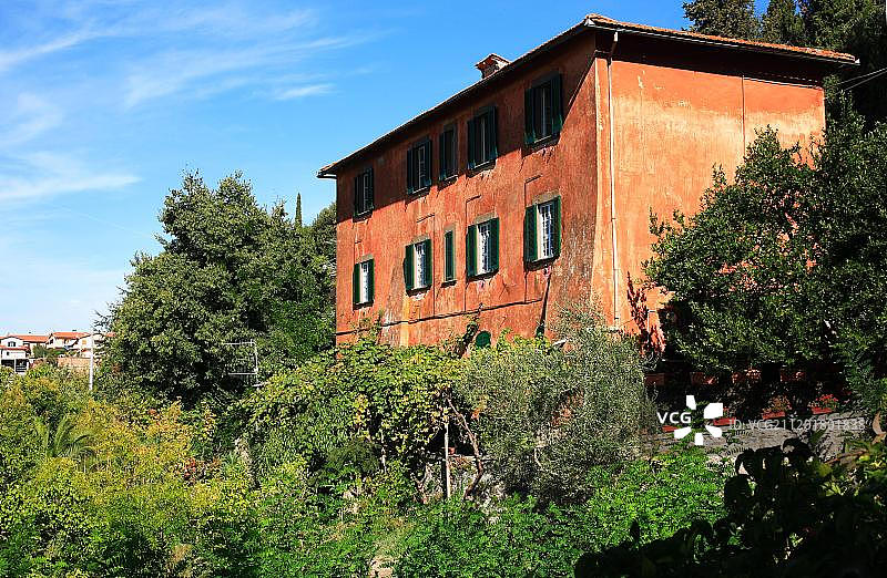 房子在老城区，博尔塞纳，拉提姆，意大利图片素材
