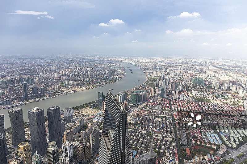 俯瞰上海黄浦江两岸风光图片素材