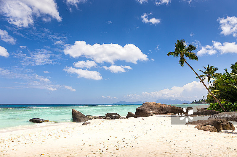 塞舌尔天堂般的海滩图片素材