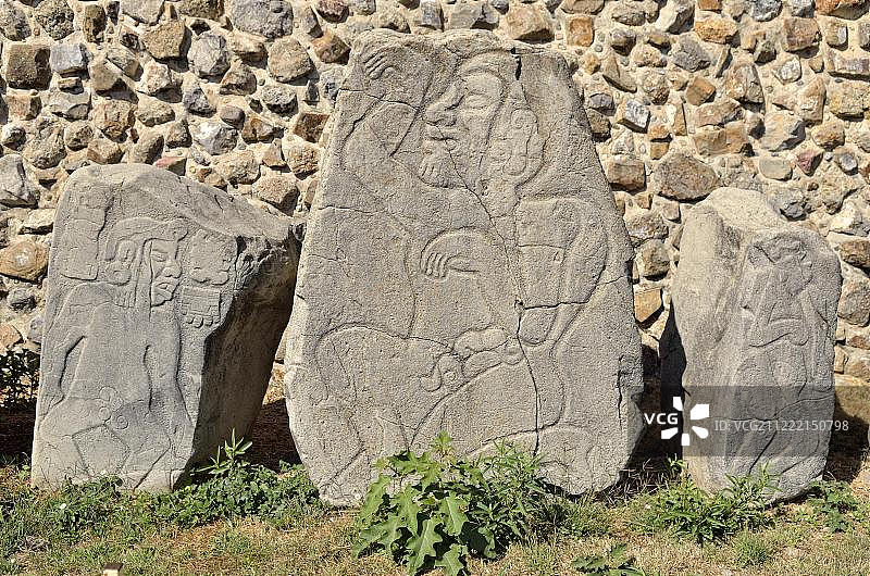 舞者的画廊，浮雕石头与象征性的浅浮雕，低浮雕，蒙特阿尔班在瓦哈卡，瓦哈卡，墨西哥，中美洲考古遗址图片素材