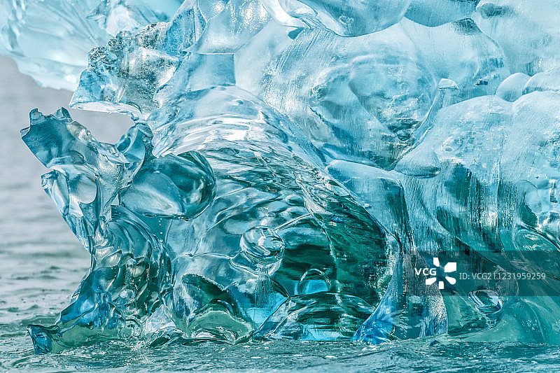 美丽的自然与冰山的特写照片LeâConteâ湾，阿拉斯加，美国图片素材