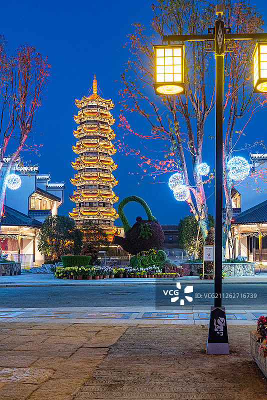 芜湖鸠兹古镇，安徽，古镇，灯光节，元宵节，新年，灯笼图片素材