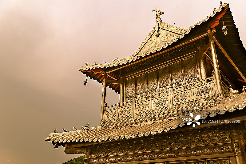 山西忻州五台山显通寺铜殿图片素材