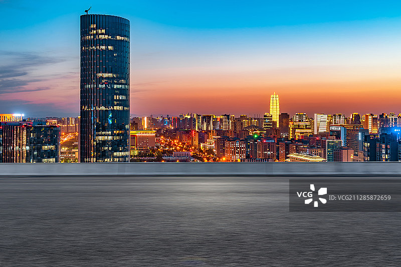 郑州城市天际线夜景汽车广告背景图图片素材