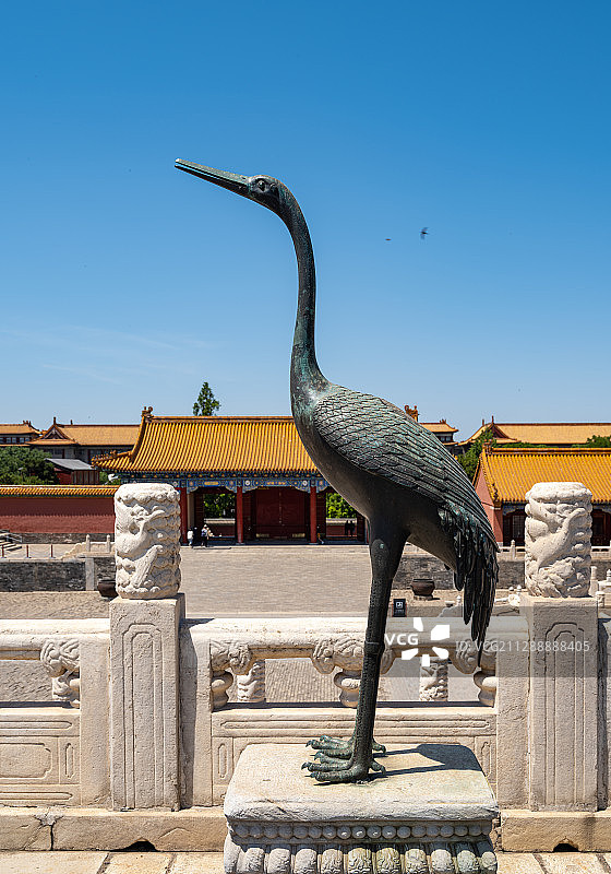 北京故宫太和殿丹陛铜鹤图片素材