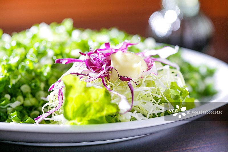 美食绿色蔬菜沙拉图片素材