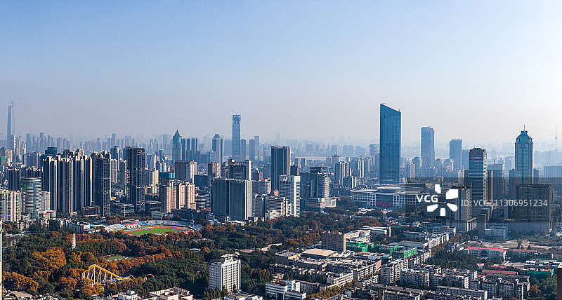 武汉中山公园恒隆国际金融财富中心图片素材