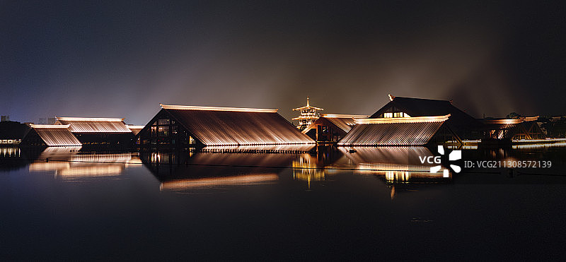 广富林遗址夜景图片素材