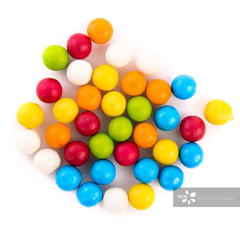 多色糖果的特写在白色的背景图片素材