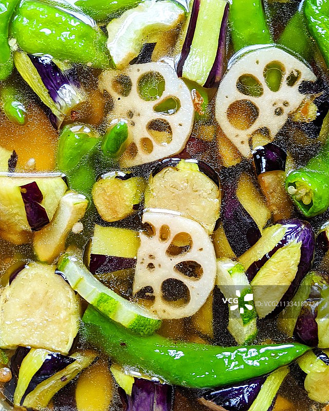 油炸和浸泡蔬菜，日本食物图片素材