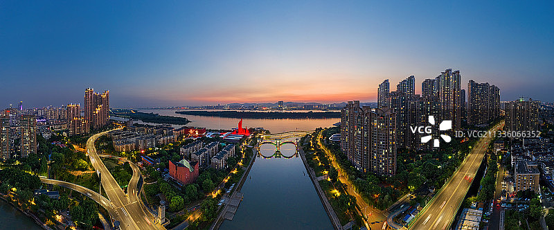 南京三汊河滨江风光图片素材
