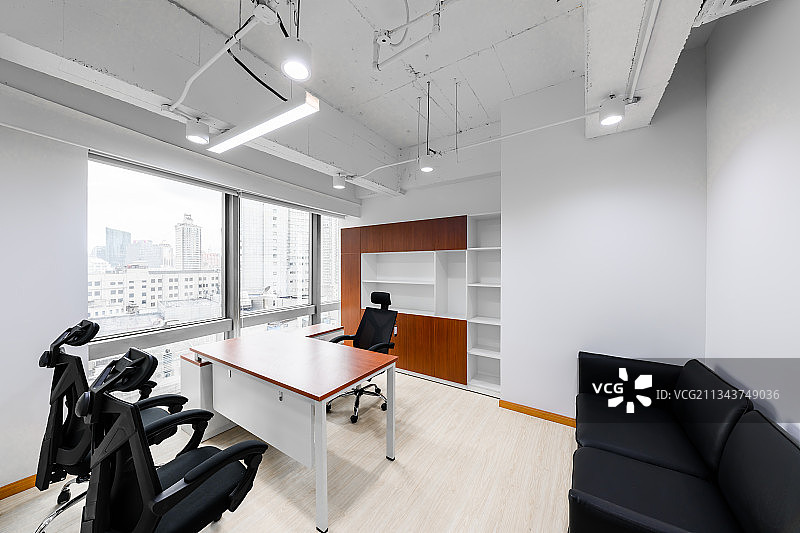 现代欧式简约办公楼办公室装修工装公装样板房样板间经理室老板间图片素材