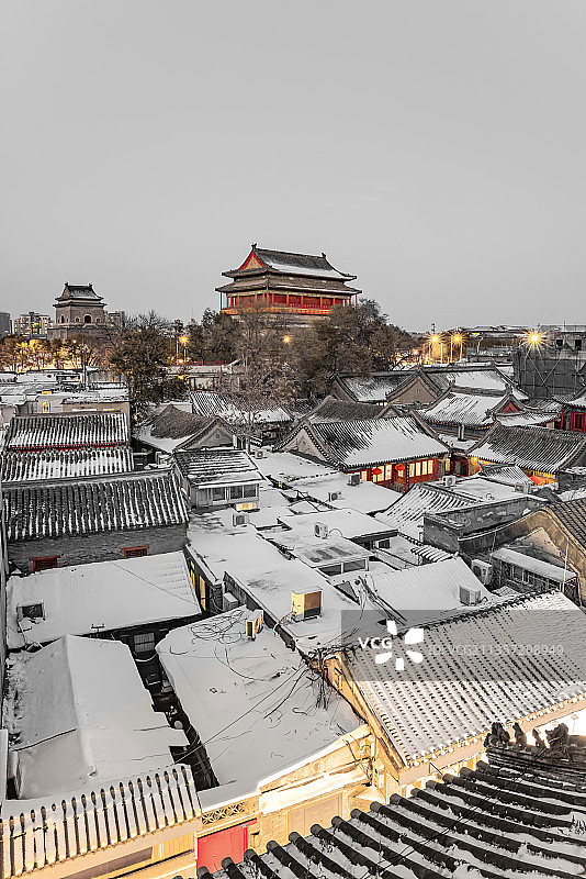 中国 北京 钟楼 鼓楼  四合院 屋檐 雪 历史 城墙 城楼图片素材