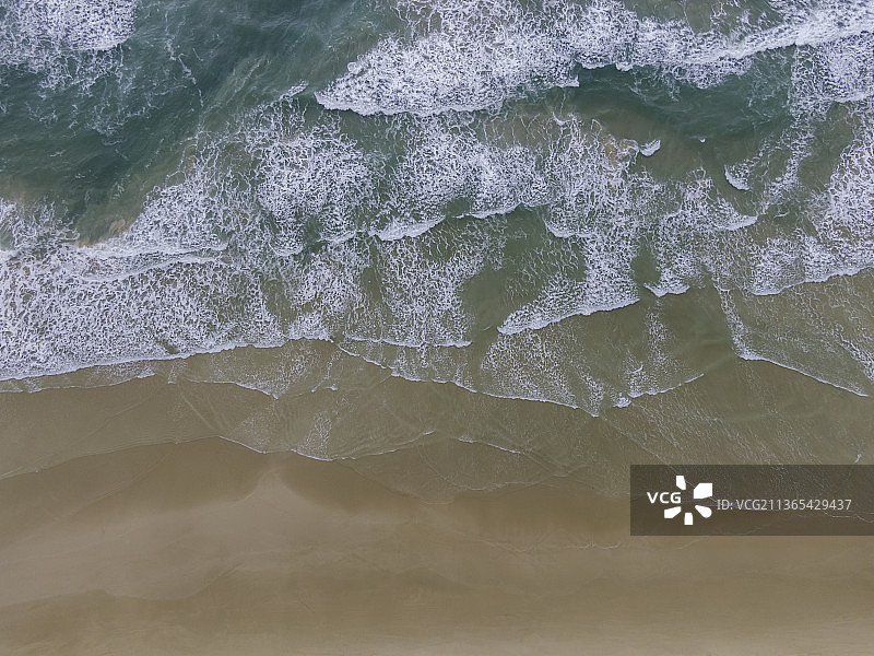 中国海南省文昌市月亮湾沙滩高视角航拍图片素材