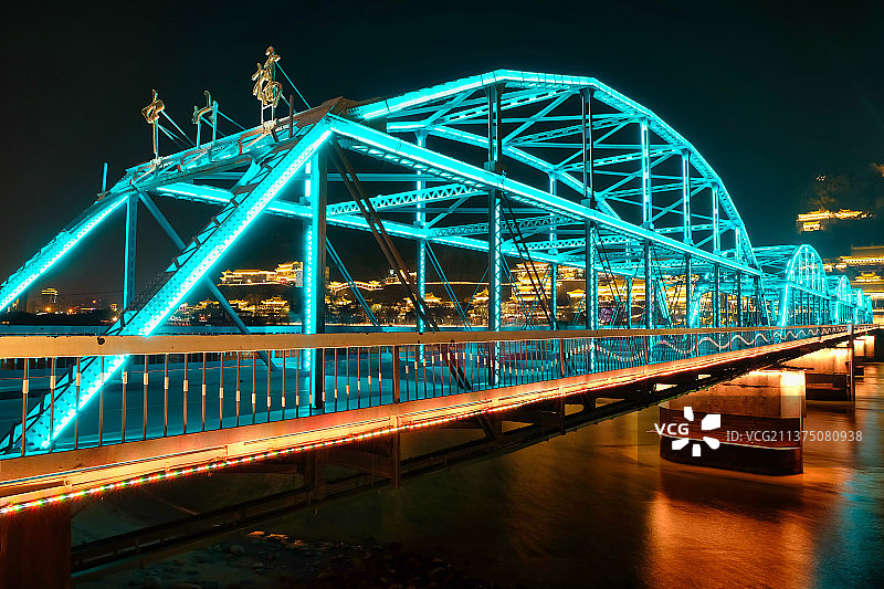 兰州黄河铁桥夜景图片素材