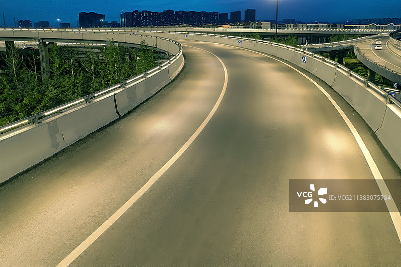 现代化城市建筑立交桥四通八达夜色道路壁纸美景图片素材