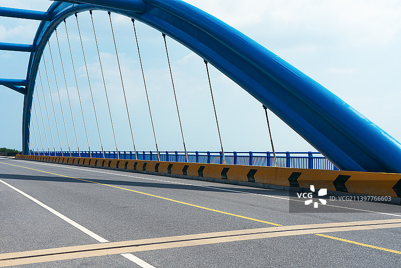 现代桥面路面图片素材