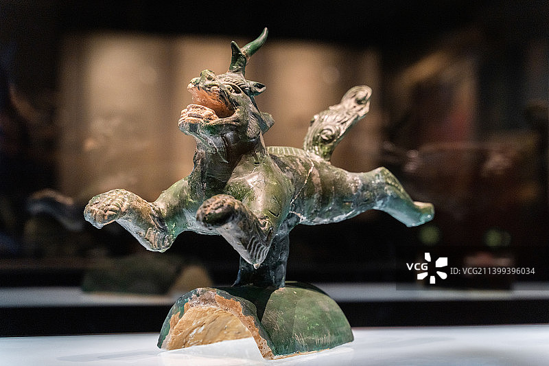 宁夏银川西夏博物馆西夏陵展厅馆藏绿釉海狮（西夏）图片素材