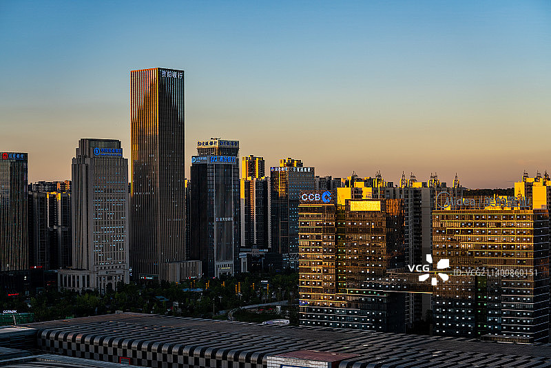 中国贵州省贵阳市核心商务区CBD城市风光图片素材