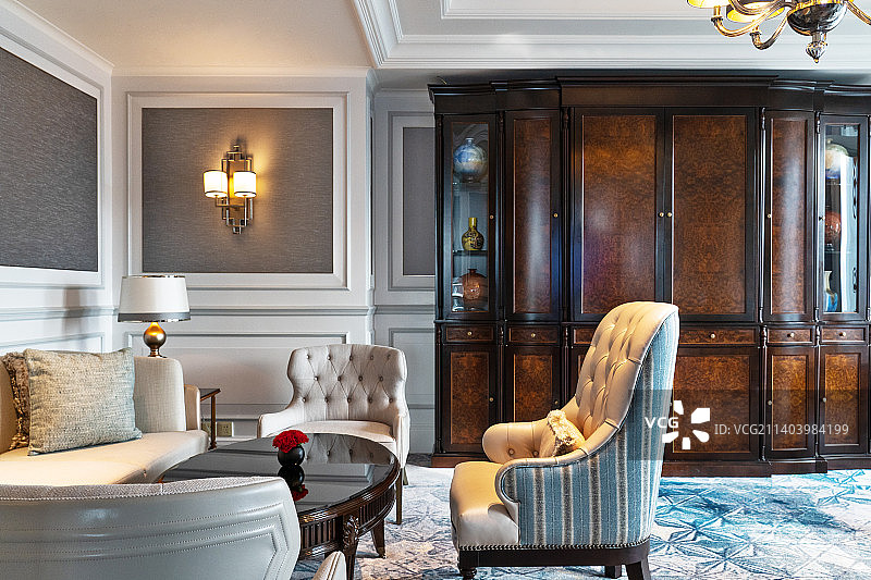 豪华酒店欧式复古风餐厅沙发桌子图片素材