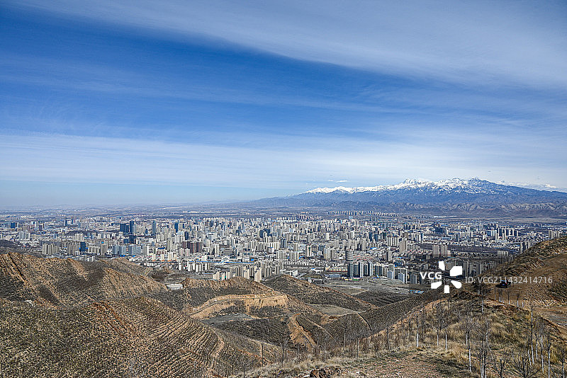 新疆乌鲁木齐俯瞰全景图片素材
