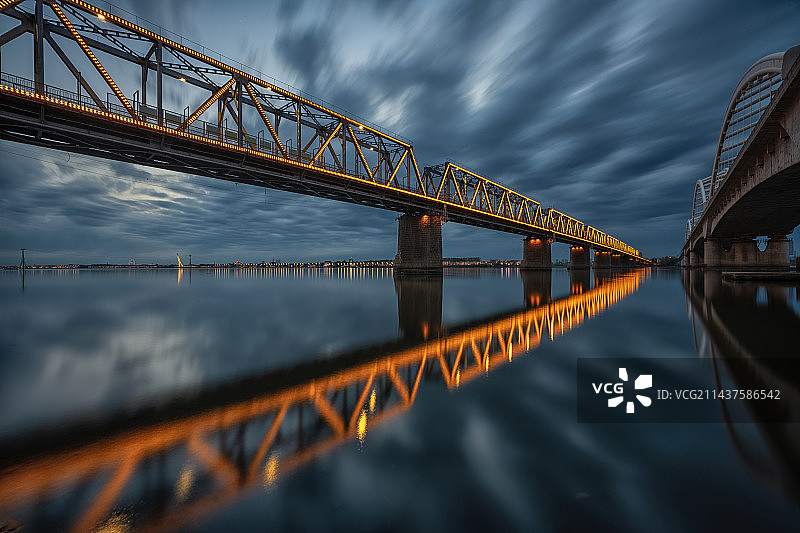 跨海大桥夜景图片素材