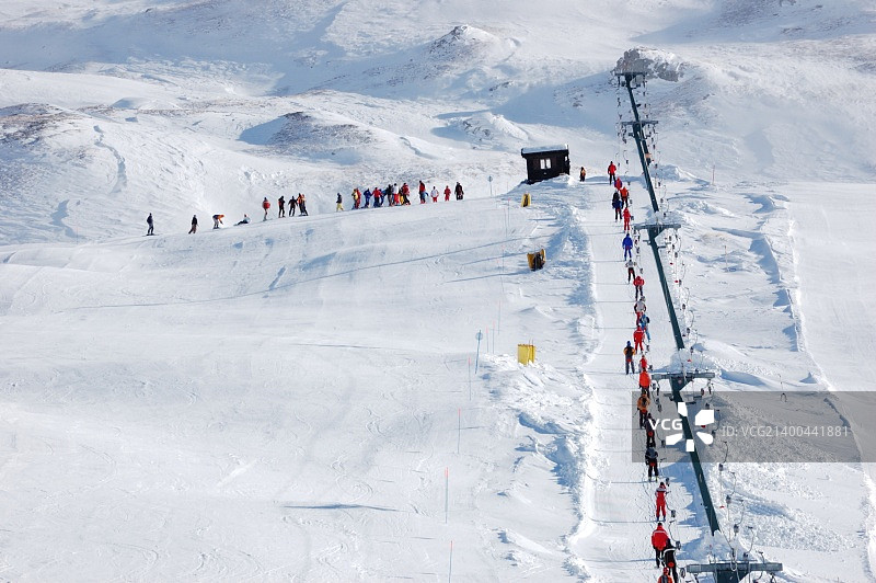意大利滑雪场的缆车(Cervinia)图片素材