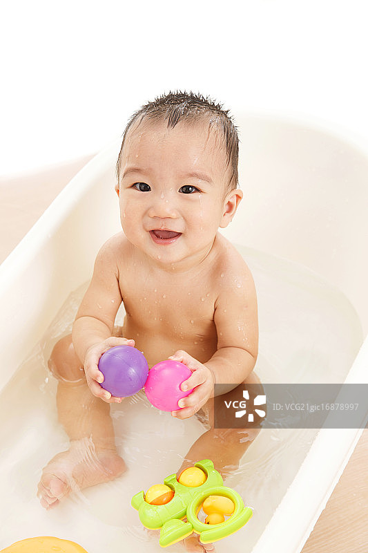 可爱宝宝洗澡图片素材