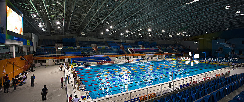 亚运会游泳训练图片素材