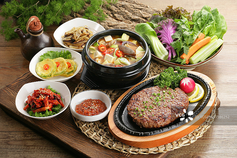 韩国料理套装图片素材