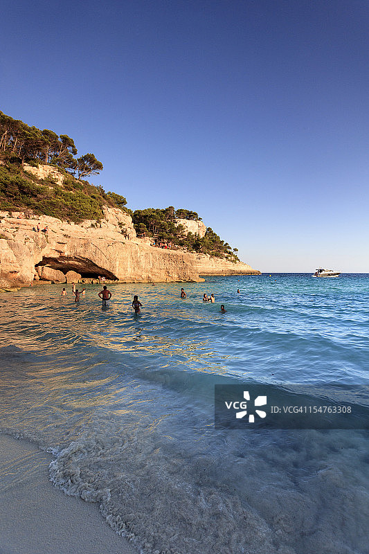 西班牙，Menorca, Cala Mitjana海滩图片素材