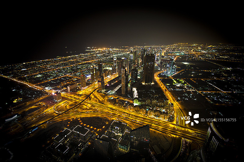 迪拜城市的夜晚图片素材