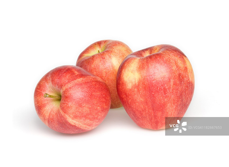 三个红苹果孤立在白色背景上图片素材