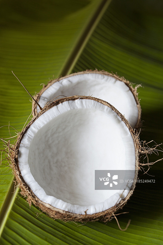 新鲜的椰子。图片素材