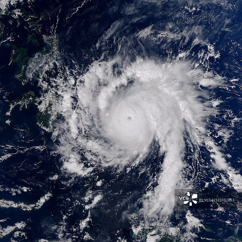 2012年12月3日，台风宝霞在菲律宾东南部。图片素材