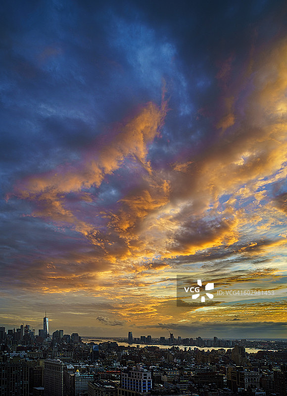 美国，纽约州，纽约市，日落时的云景图片素材