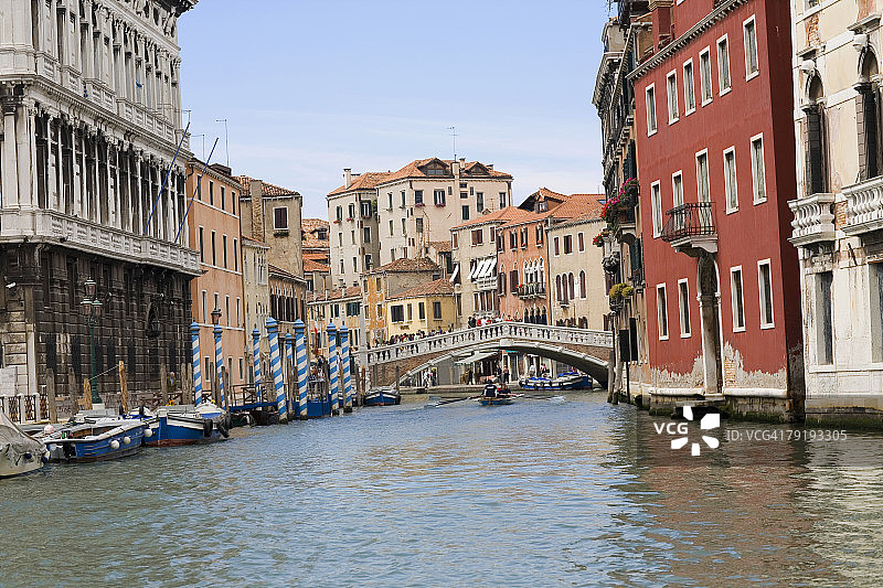 运河上的桥，大运河，意大利威尼斯图片素材
