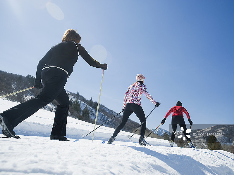 女子越野滑雪图片素材