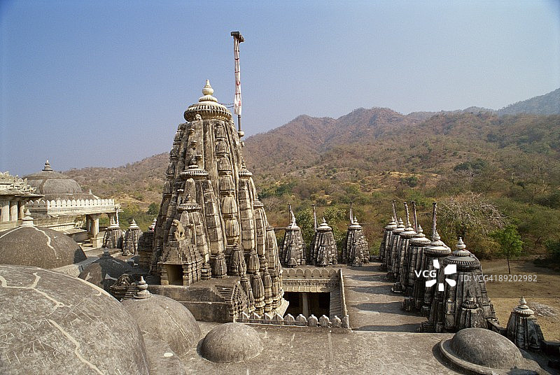Chaumukha耆那教寺庙，建于14世纪，印度拉贾斯坦邦Ranakpur图片素材