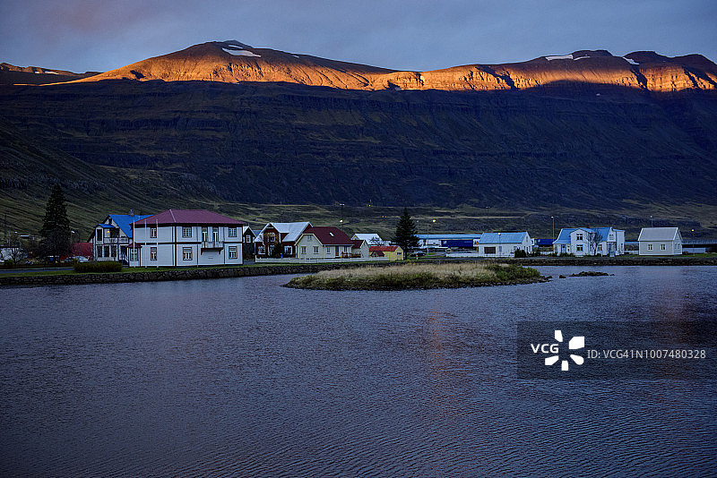 冰岛东南部的赛迪斯峡湾图片素材