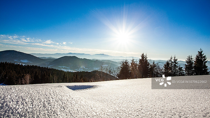 山的冬景图片素材