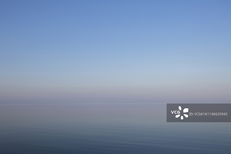 冬季鄂霍次克海的景象。图片素材