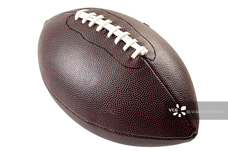 美式足球和美国体育概念与一个没有任何品牌的普通皮球，在它和可见的鞋带孤立在白色与剪辑路径裁剪图片素材